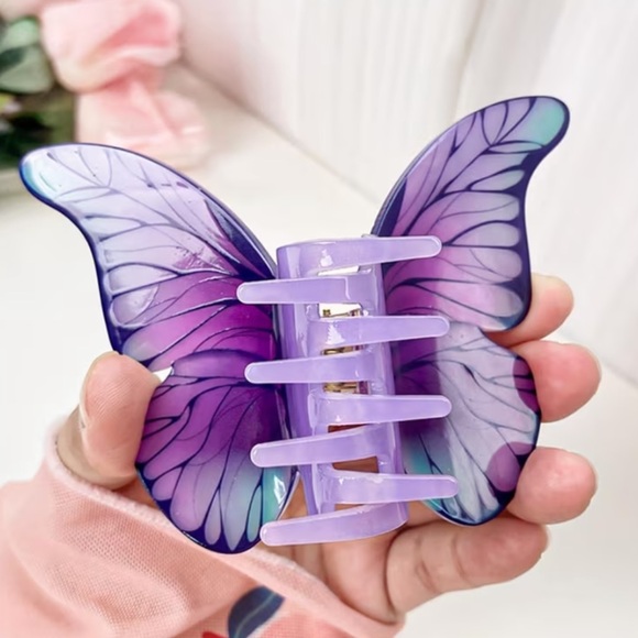 Butterfly Curtain Hairclip - Picture 5 of 10